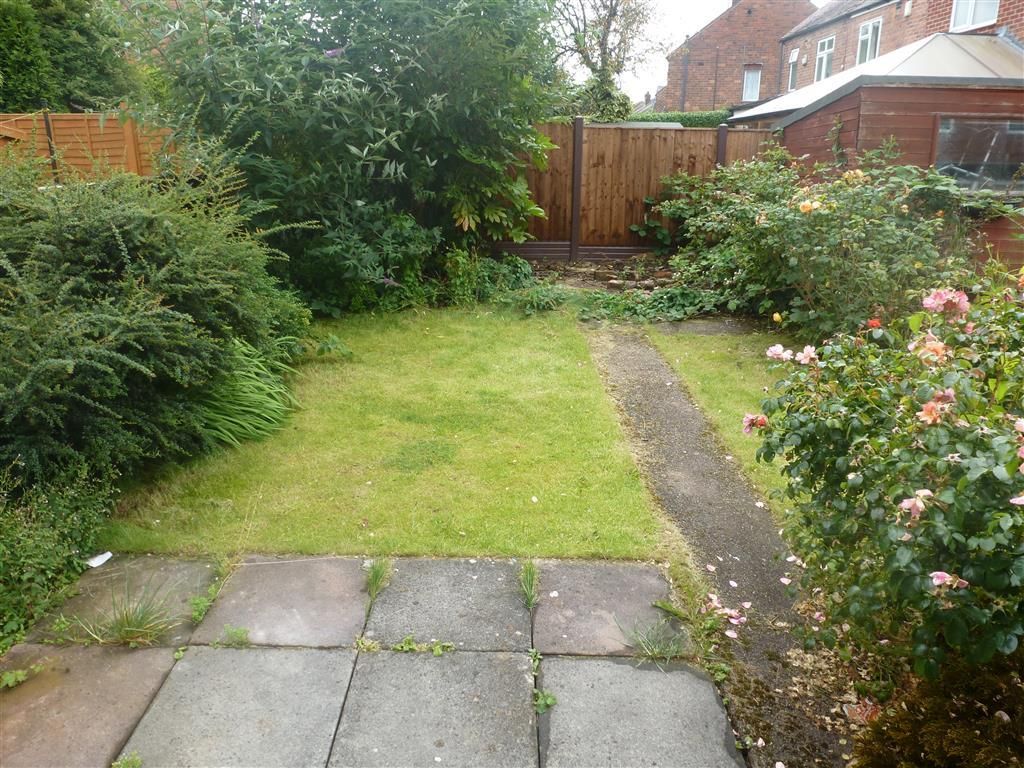 Property photo 2 of 9 Garden
