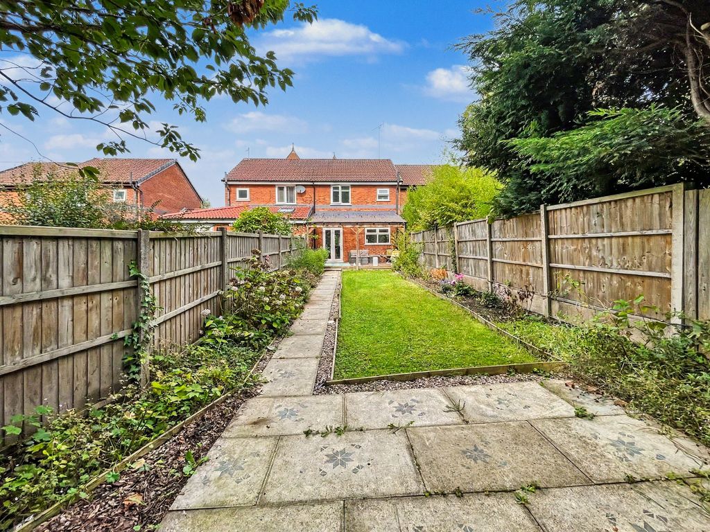 Property photo 2 of 21