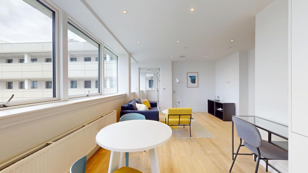 Property photo 3 of 22