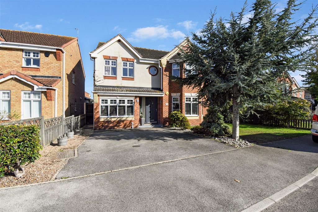 Property photo 1 of 36