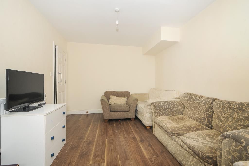 Property photo 3 of 9 Internal View