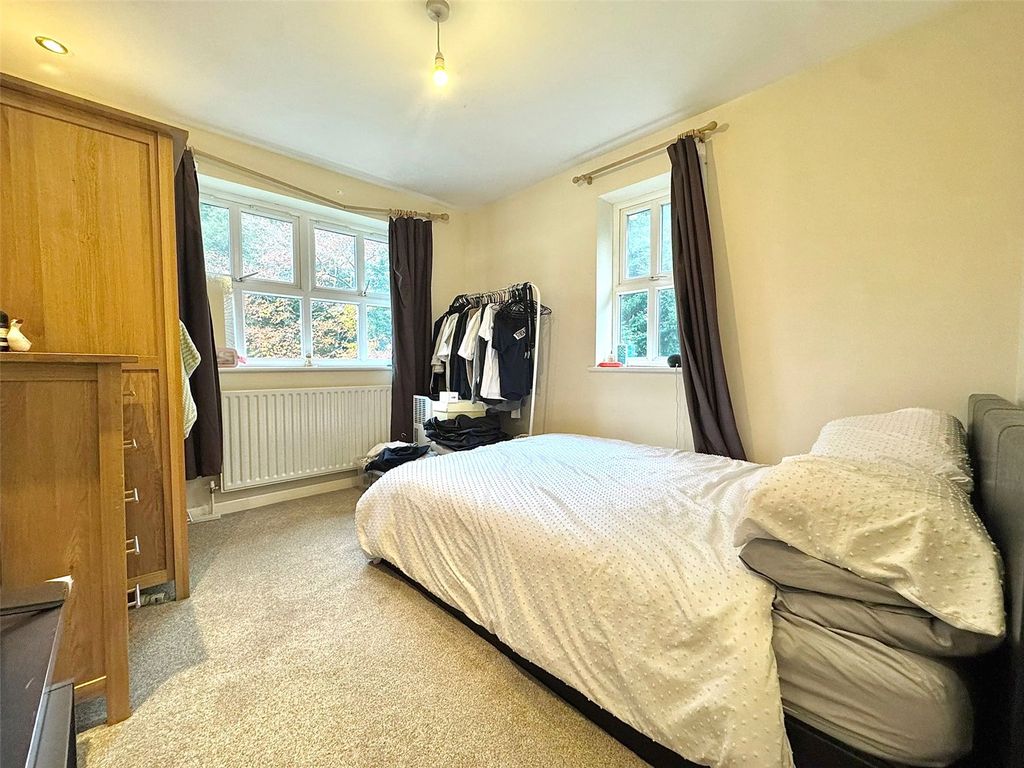 Property photo 3 of 7 Picture No. 18