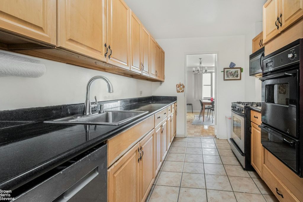 Property photo 3 of 18 <Alttext/>