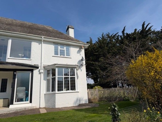 Property photo 1 of 5