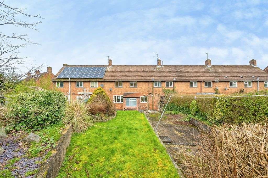 Property photo 3 of 25