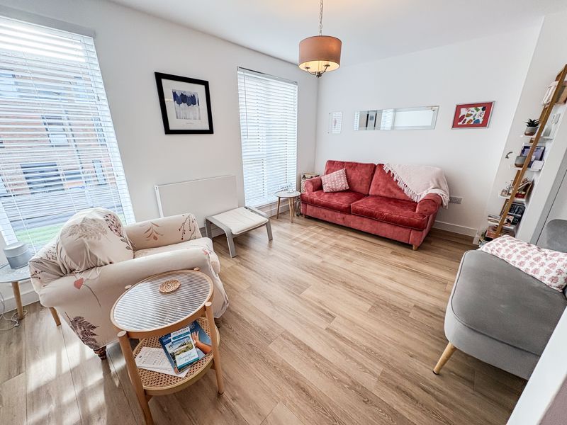 Property photo 2 of 15 Photo 3