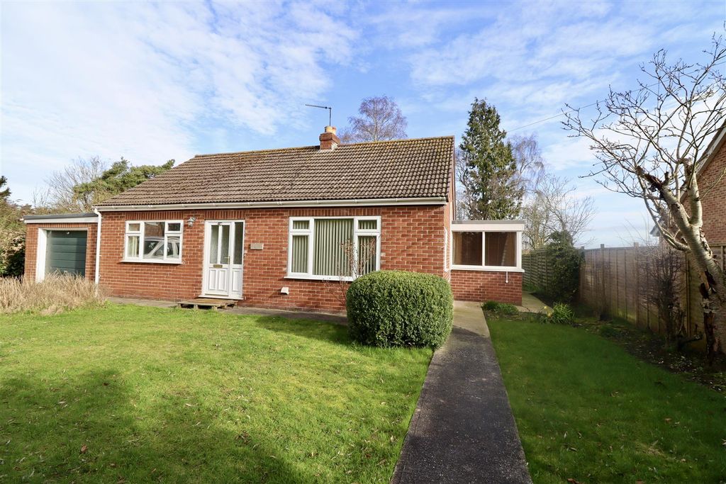 Property photo 1 of 15