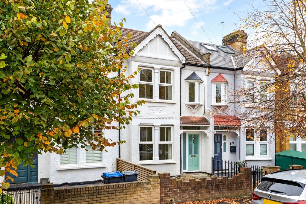 Property photo 2 of 19 Picture No. 04