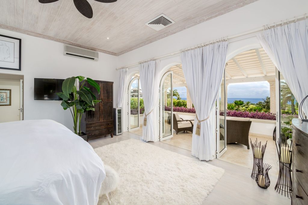 Property photo 3 of 50