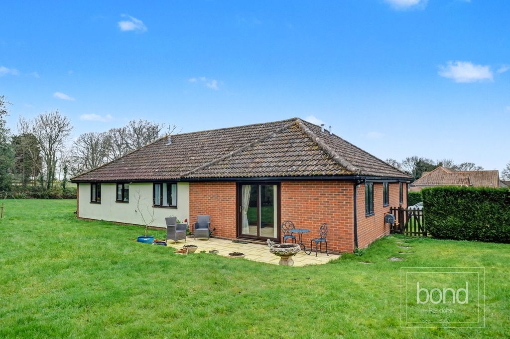 Property photo 1 of 11