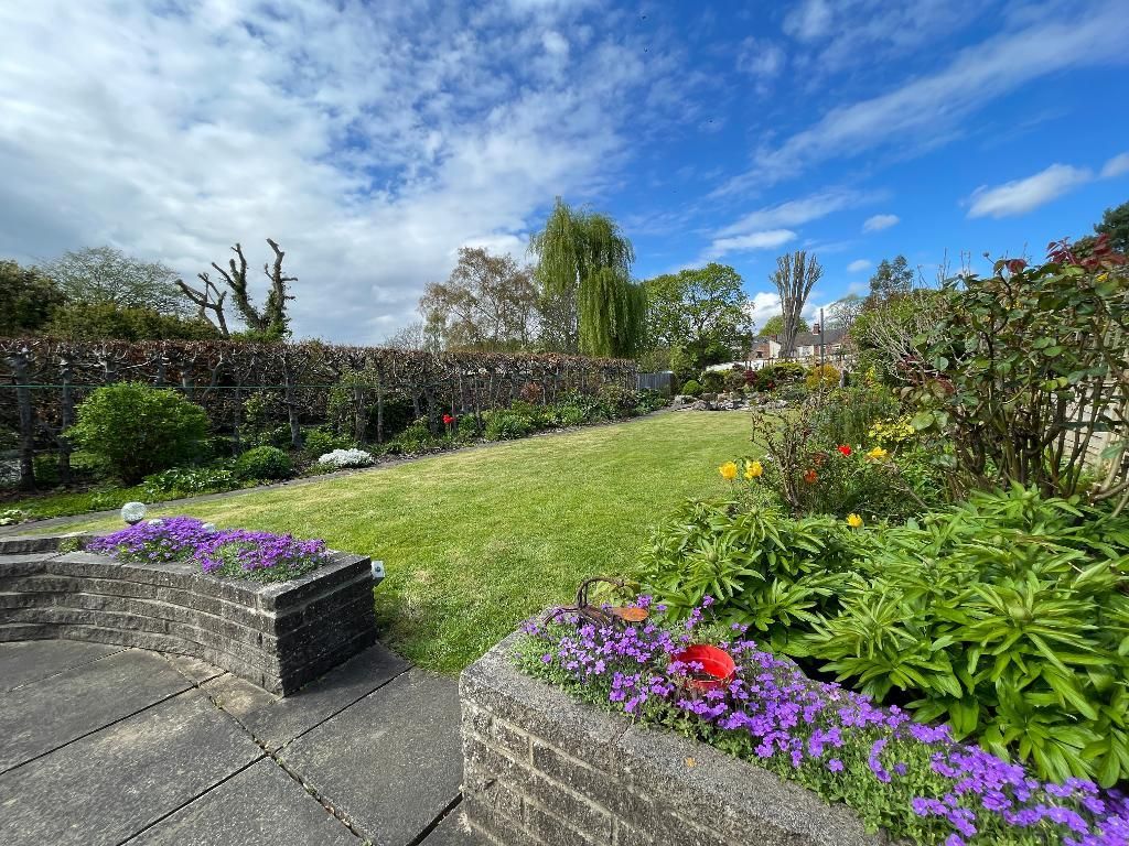 Property photo 2 of 27 Rear Garden