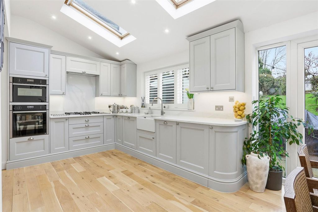 Property photo 3 of 26 1613089258 - 7.Jpg