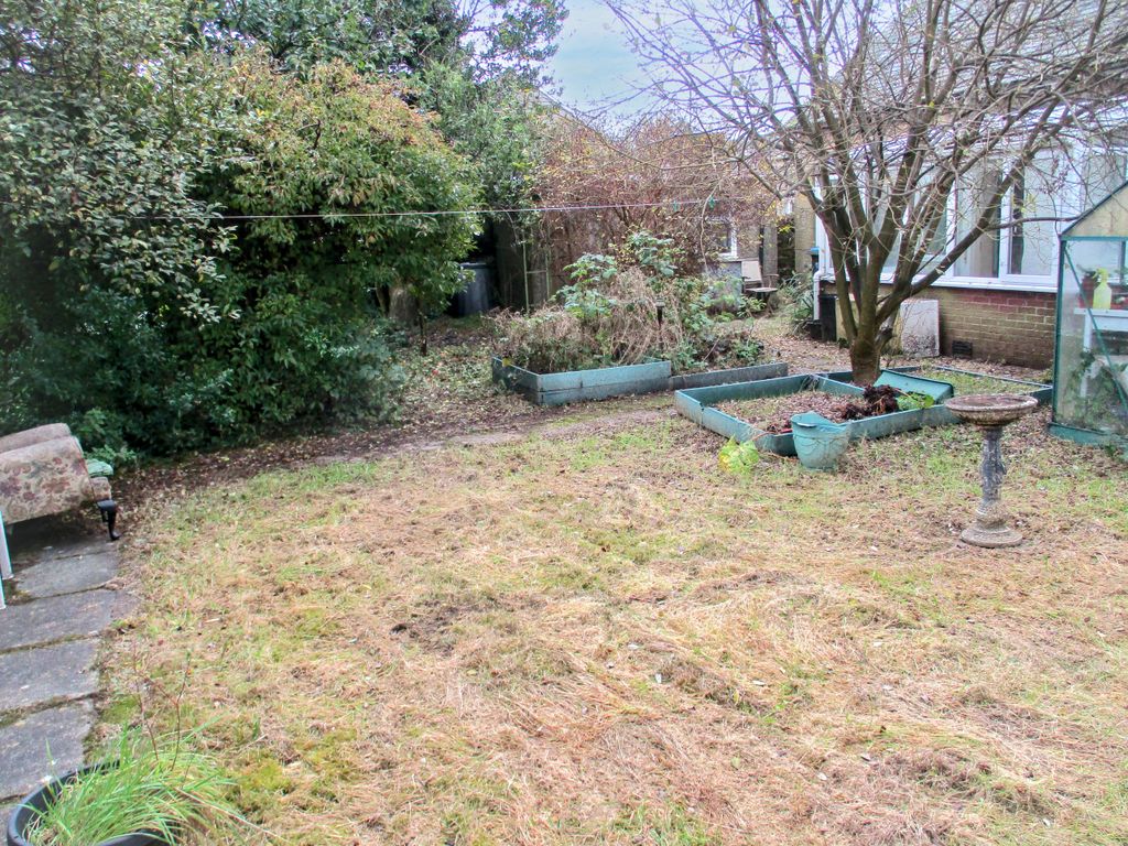 Property photo 2 of 20