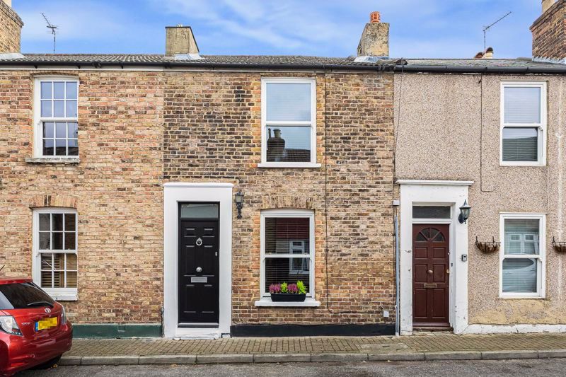 Property photo 1 of 17 External