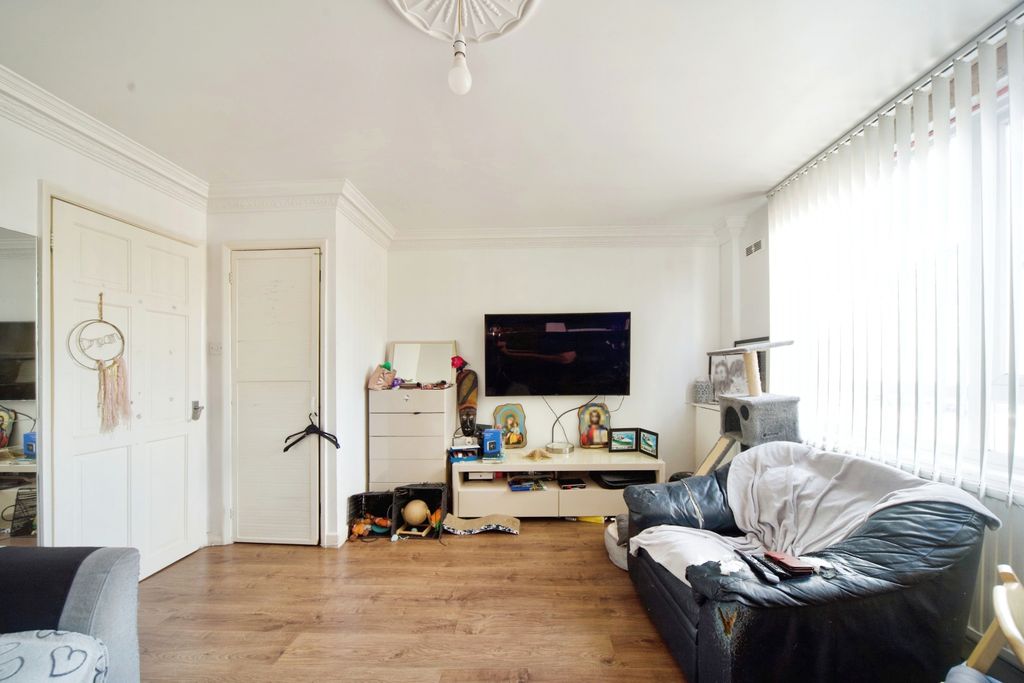 Property photo 3 of 15 Photography