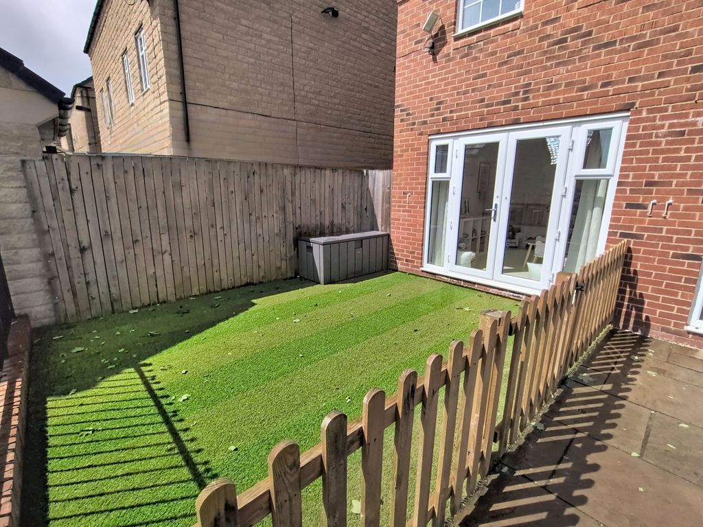 Additional image 30 of 4 bed detached house for saleLockgate Rise, Birkenshaw, Bradford, West Yorkshire BD11