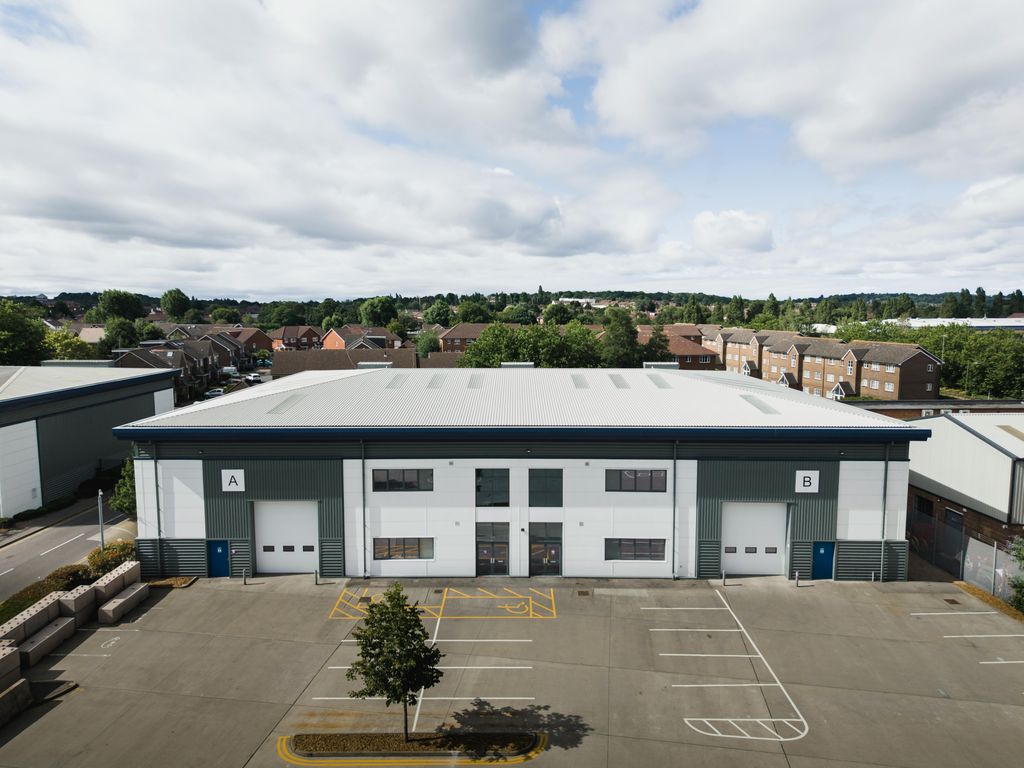Property photo 2 of 8 Elstree Tp Unit A&B-260702-004_Highres.Jpg