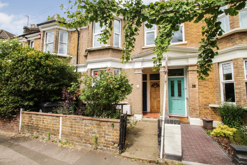 Property photo 1 of 12 1625920