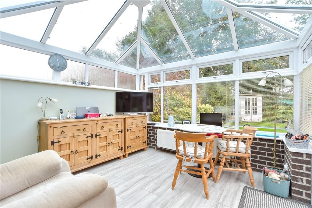 Property photo 3 of 9 Conservatory