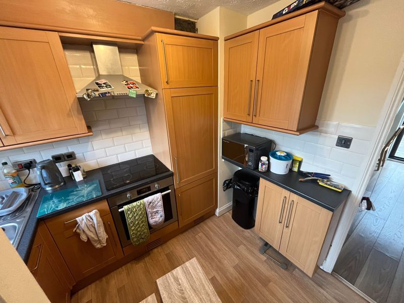 Property photo 3 of 11 Photo 6