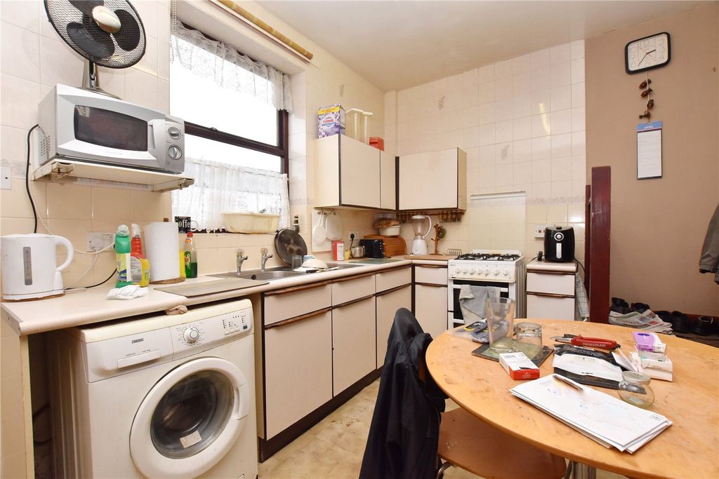 Property photo 3 of 8 Picture No. 08
