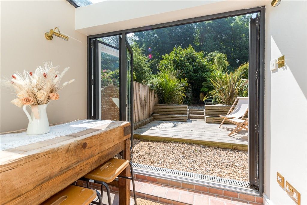 Property photo 1 of 9 Sun Room