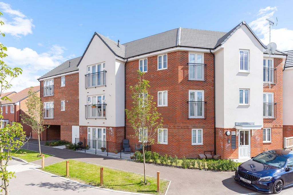 Property photo 1 of 19 External-Small-3.Jpg