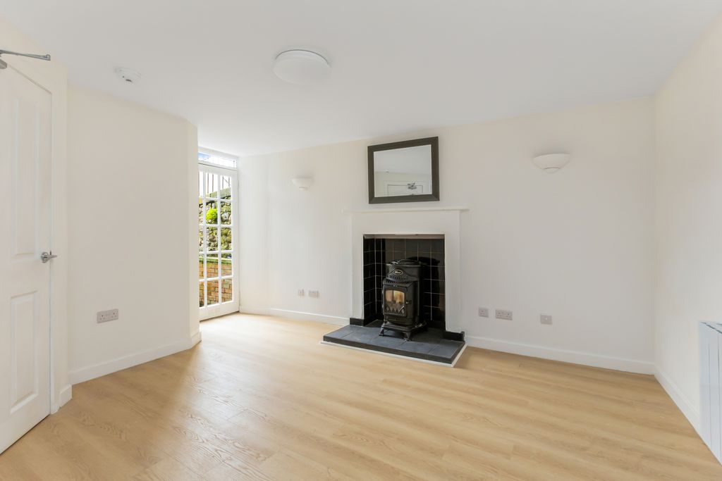 Property photo 1 of 13 Primary Property Image