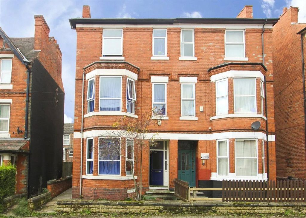 Property photo 1 of 2 Picture No. 02