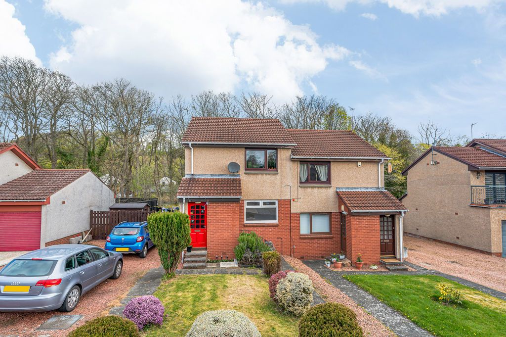 Property photo 1 of 14 External