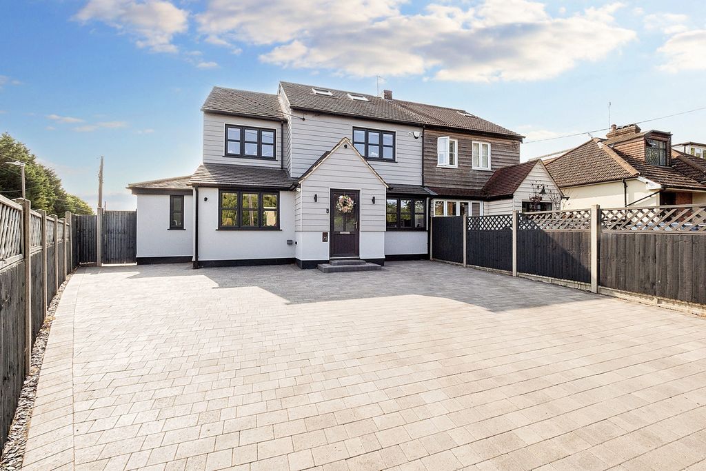 Property photo 1 of 34