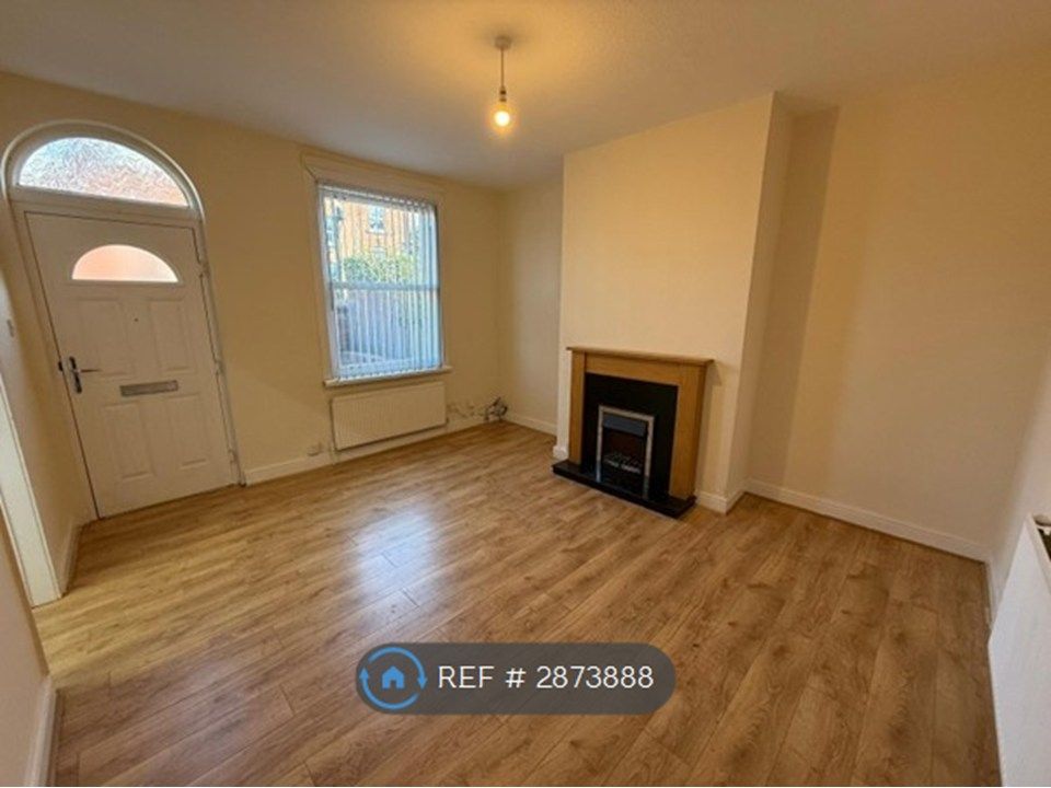 Property photo 3 of 9