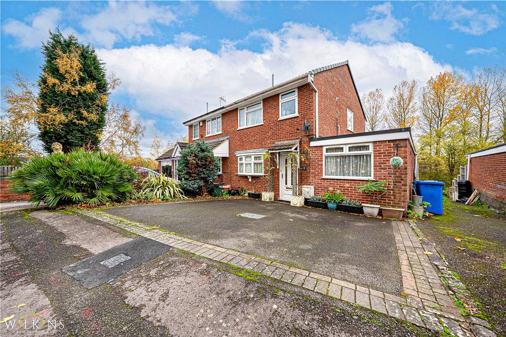 Property photo 3 of 31 Picture No. 33