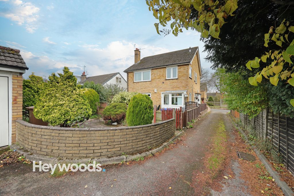 Property photo 1 of 20 0F1A8999