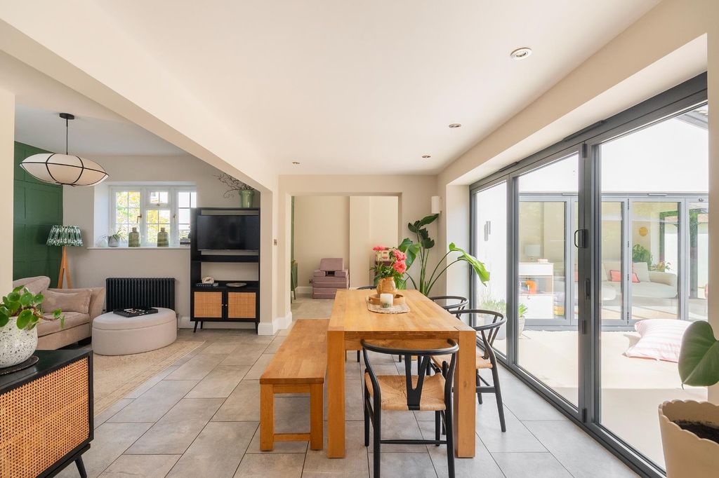 Property photo 3 of 29 1T8Acn - Dining Area B.Jpg