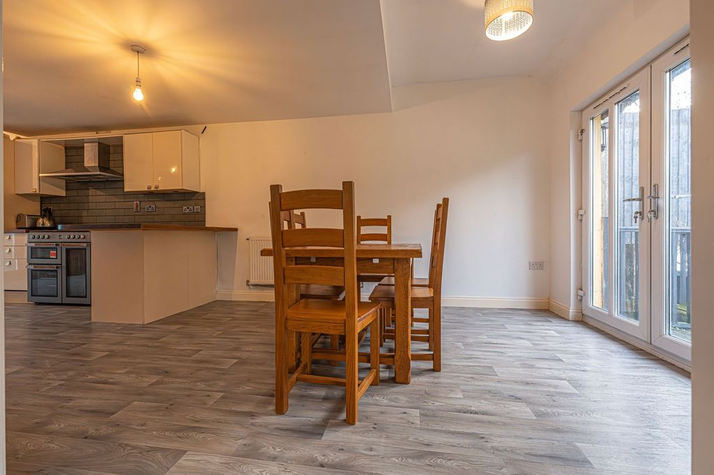 Additional image 7 of 5 bed detached house for salePonthir Road, Caerleon NP18