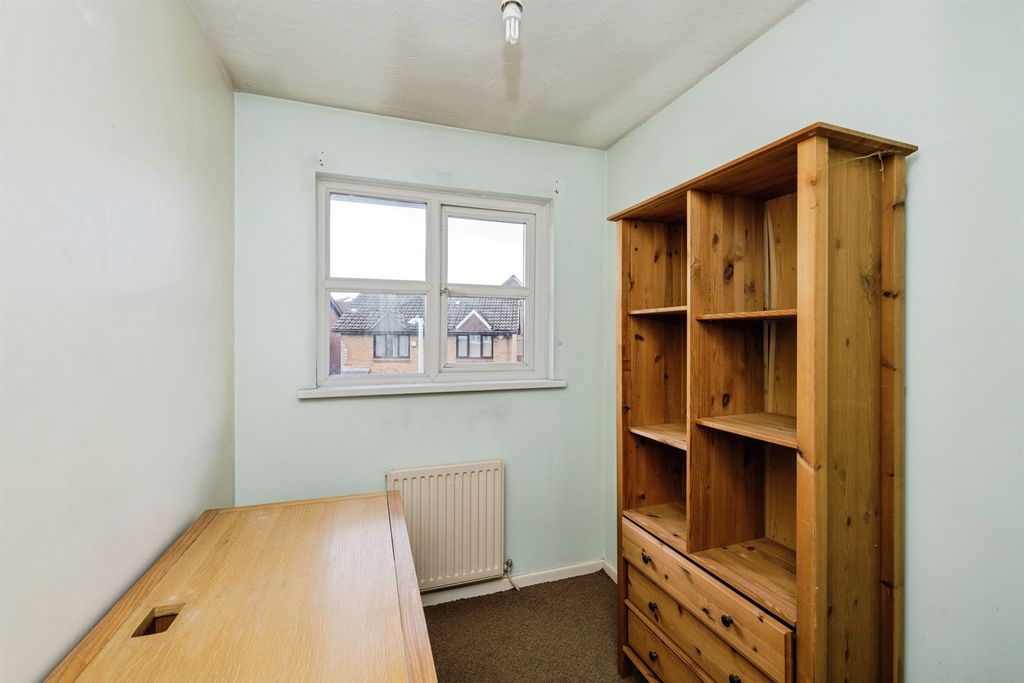 Property photo 3 of 13