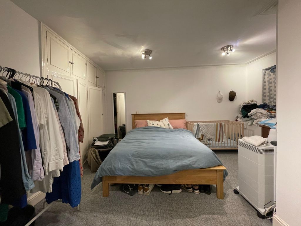 Property photo 3 of 6 Photo 3