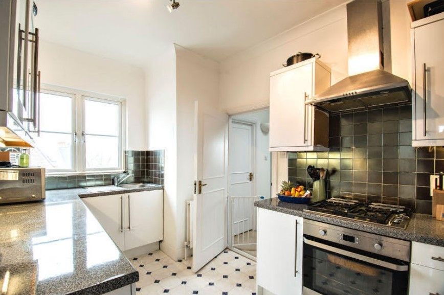 Property photo 1 of 10 Photo 01