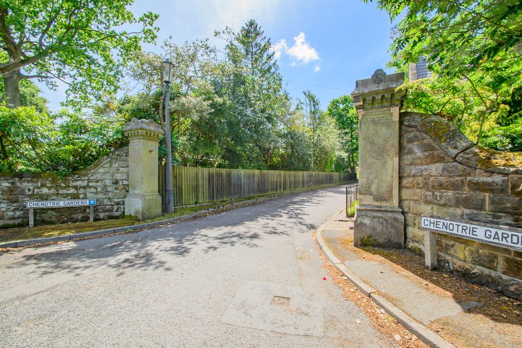 Property photo 1 of 58