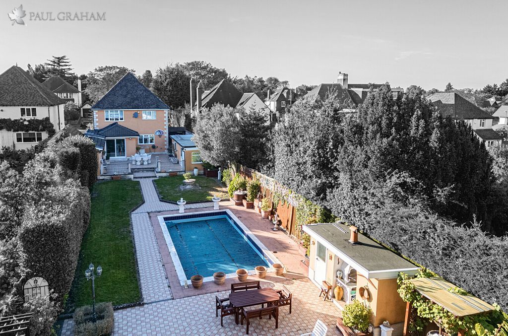 Property photo 3 of 41 45Aee31c-41F4-4F45-91cc-Fd2742395B2B