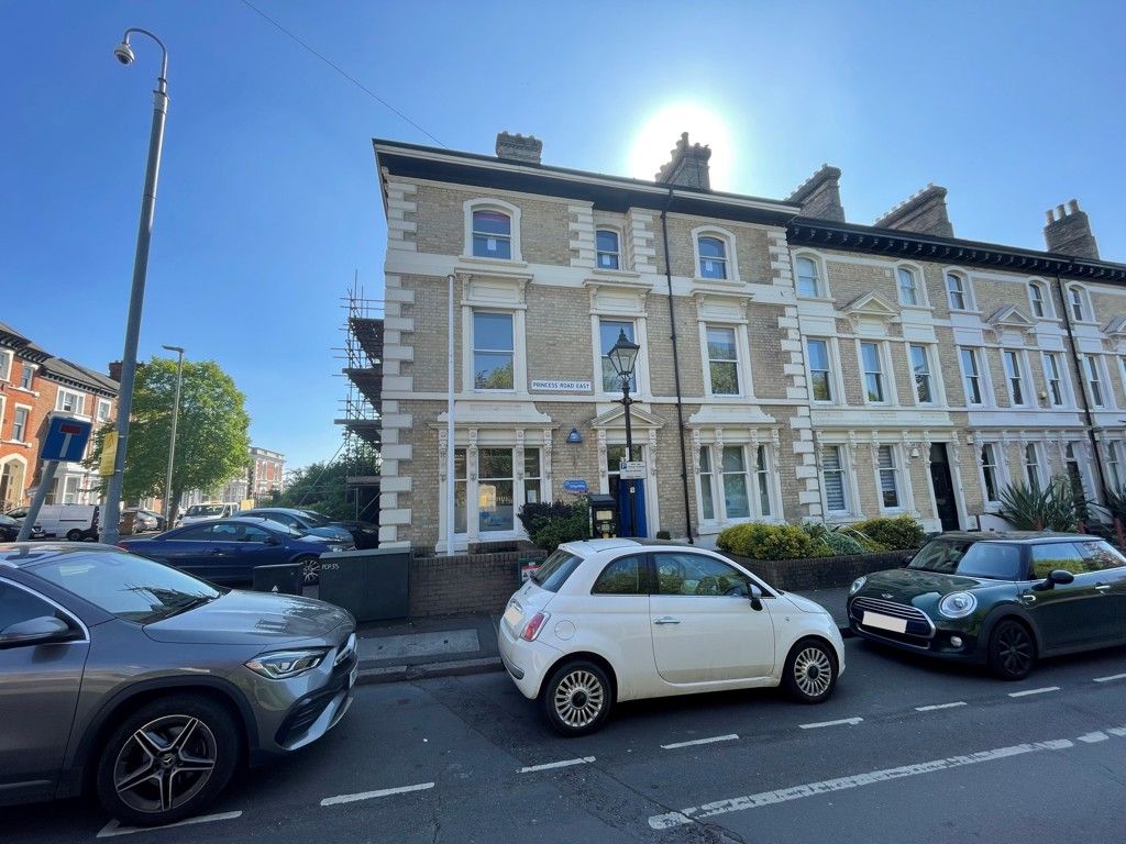 Property photo 1 of 7 Photo 11