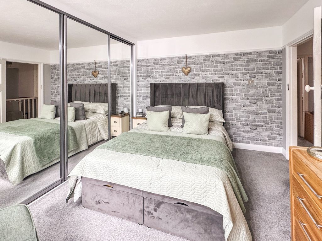 Property photo 3 of 21 3004725