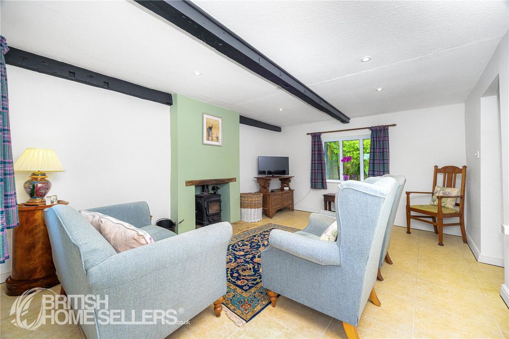 Property photo 3 of 16 Picture No. 04
