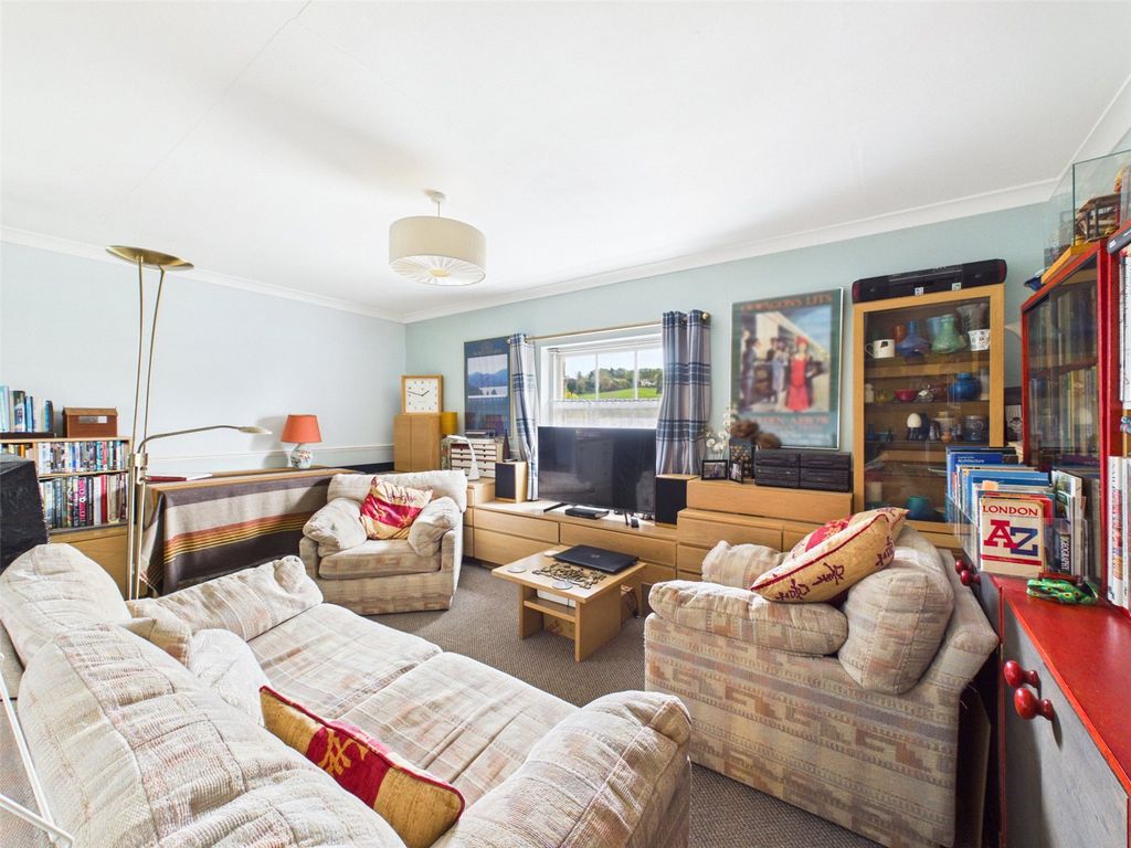 Property photo 3 of 17 Picture No. 09