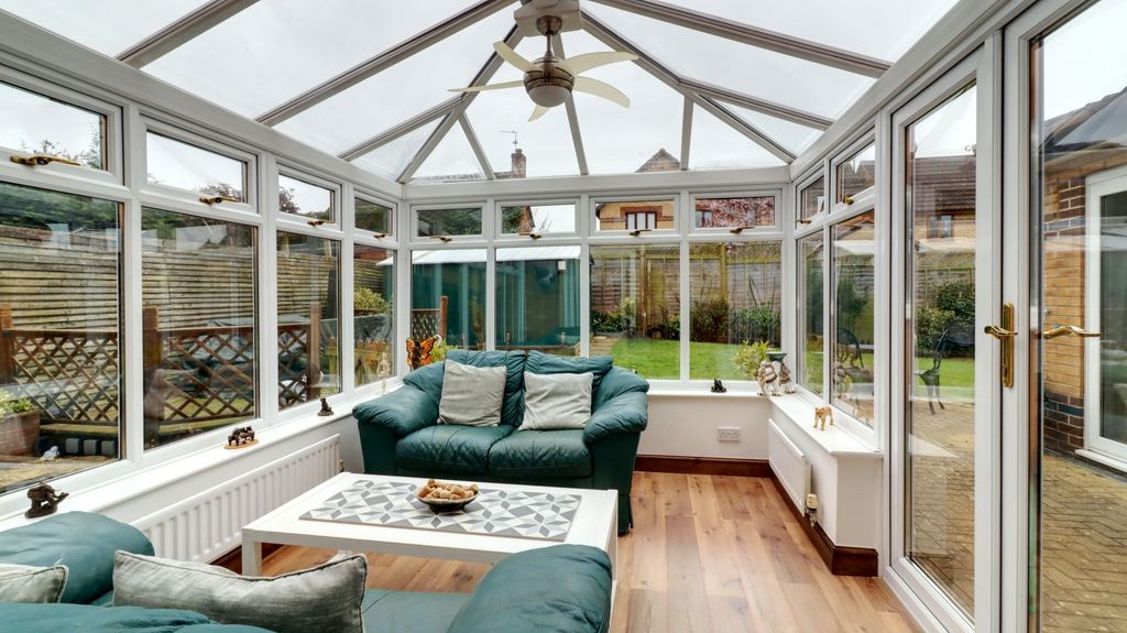 Property photo 3 of 23 3. Conservatory