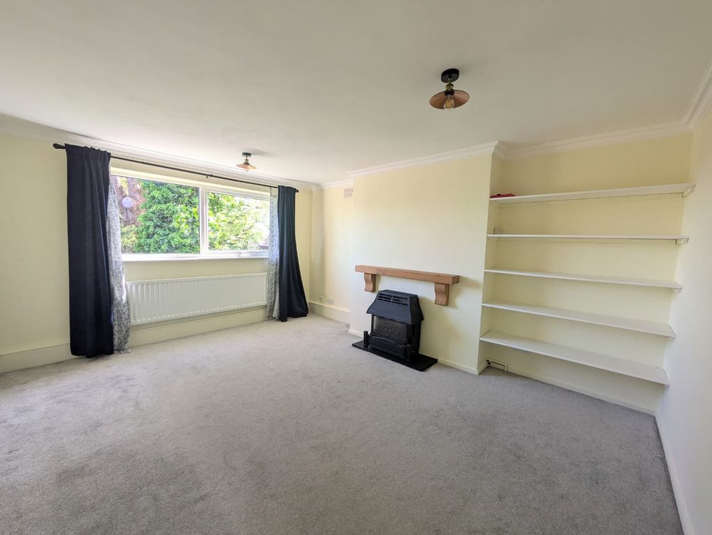 Property photo 1 of 11 Photo 0