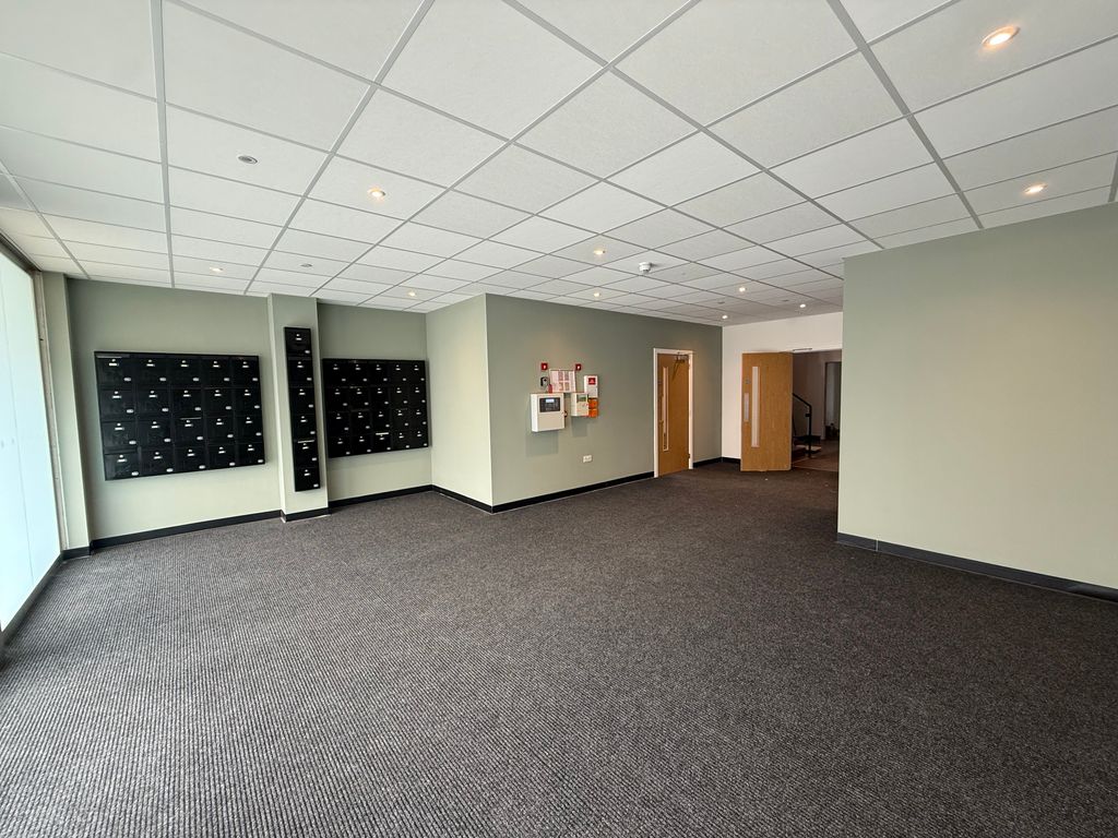 Property photo 3 of 5