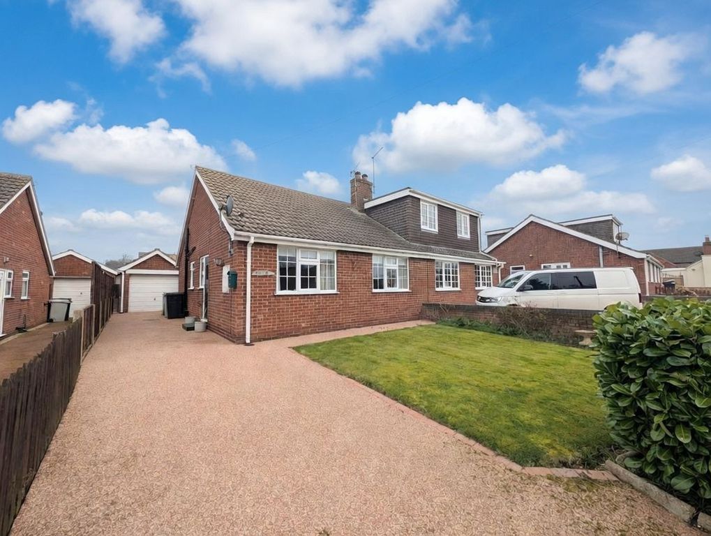 Property photo 1 of 15 Photo 13