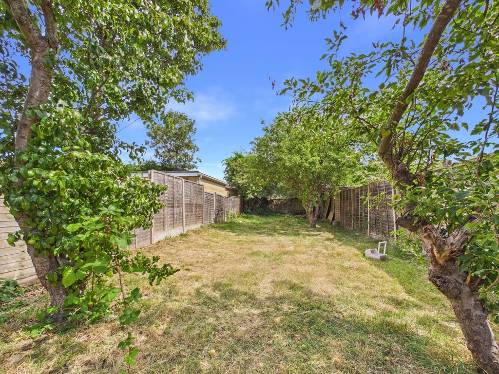 Property photo 3 of 13 Picture No. 12
